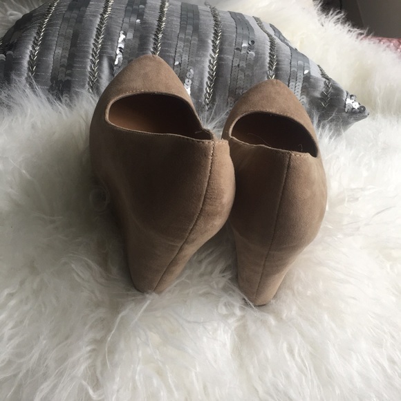 Wedge Tan booties - Picture 5 of 5